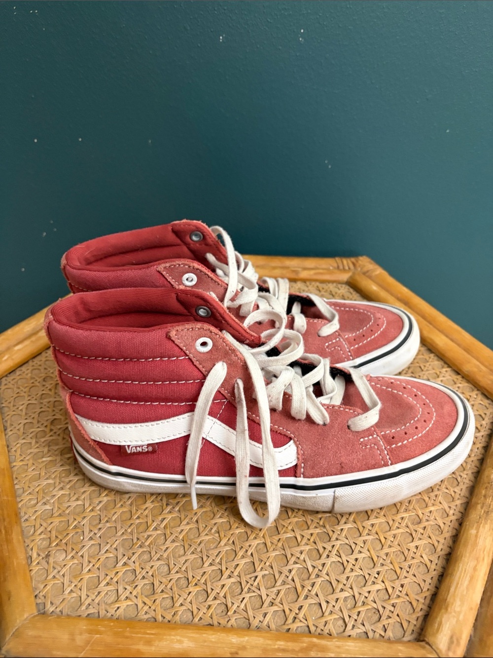 Vans Kids Sk8-Hi High-Top Sneakers in Red with White Stripe